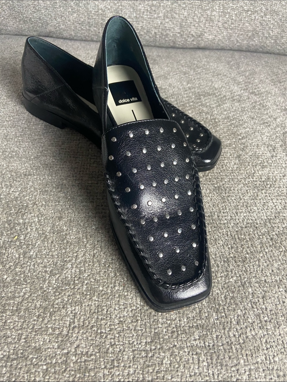 Dolce Vita Black Studded Leather Slip-On Loafers Womens size 9
